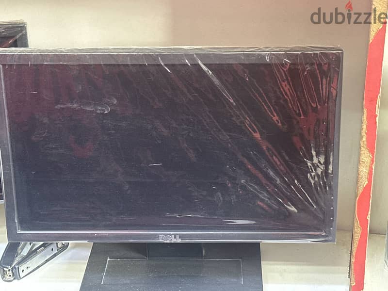 19 inch lcd good condition 1