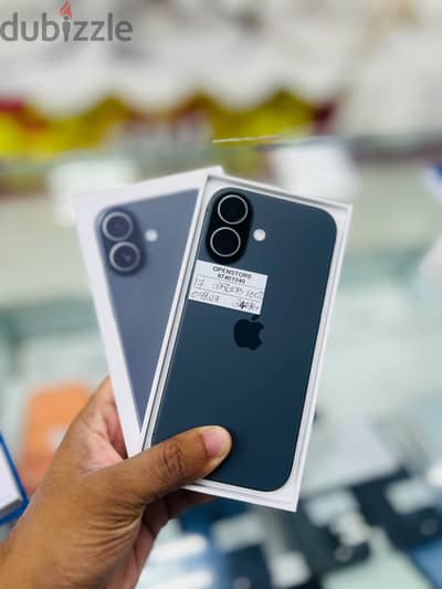Apple - iPhone 17 -256 GB - Fine phone with box ايفون