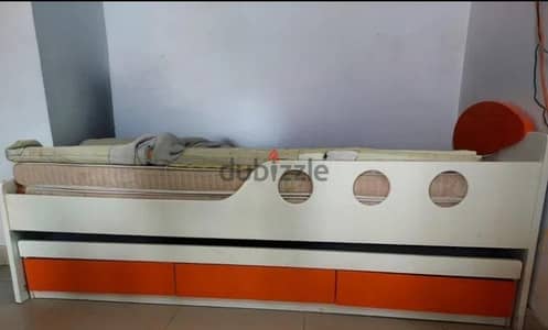 Kids Trundle bed (with pull out bed and storage drawers ), + 2 mattres