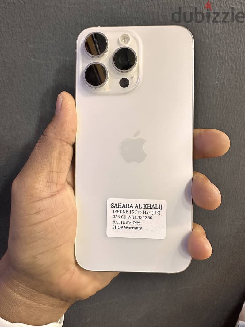 Apple - iPhone 15 Pro Max 2
