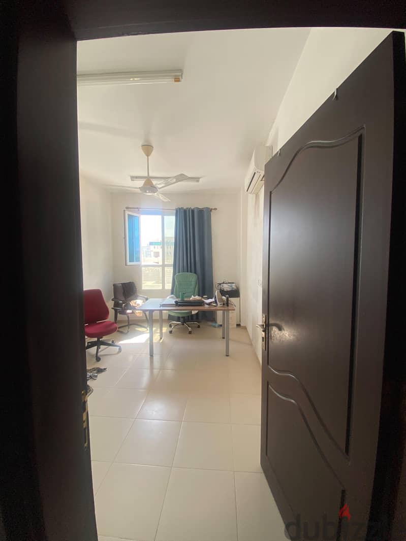 bed space available for man 2
