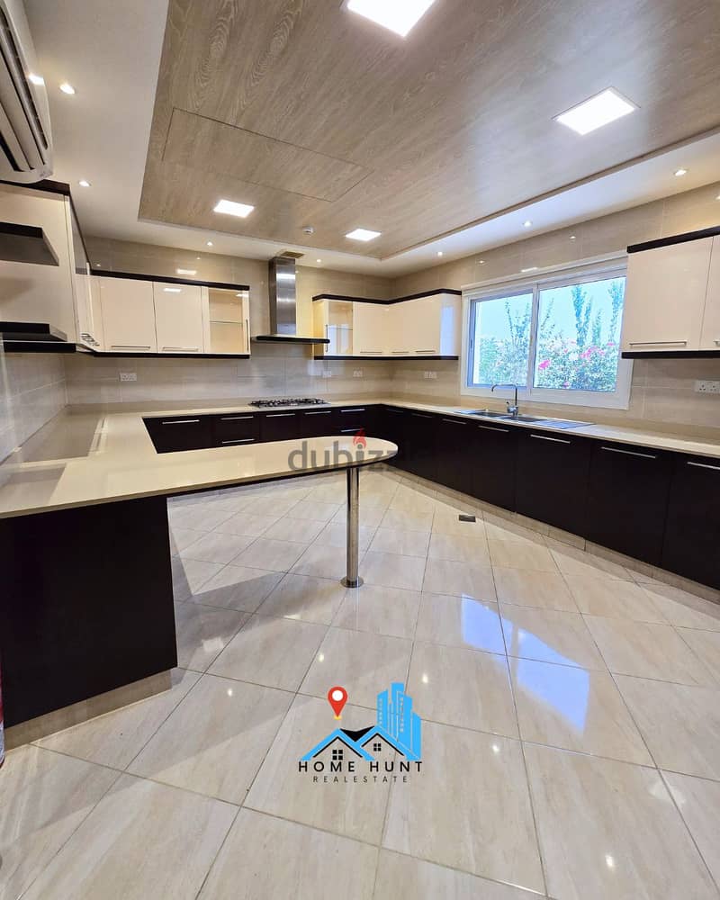 MADINAT AL ILAM | LUXURIOUS SEA VIEW 4+1BR COMPOUND VILLA 19