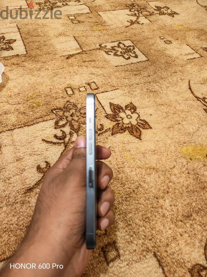 Apple - iPhone 13 Pro 2