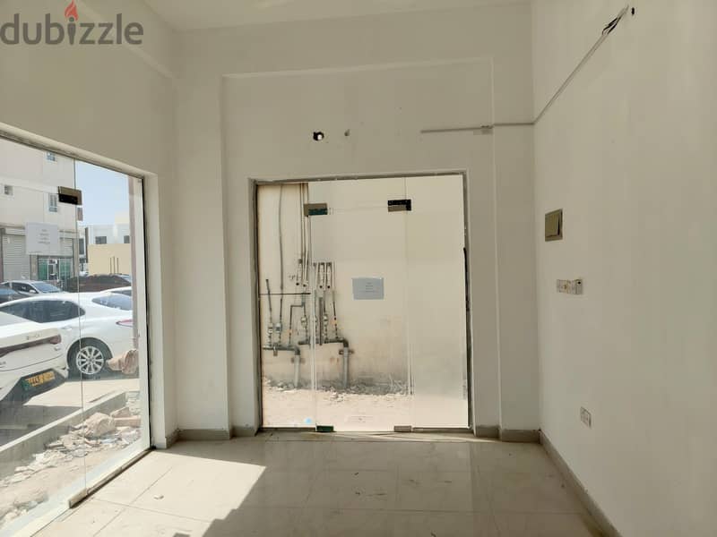 SHOP FOR RENT 8