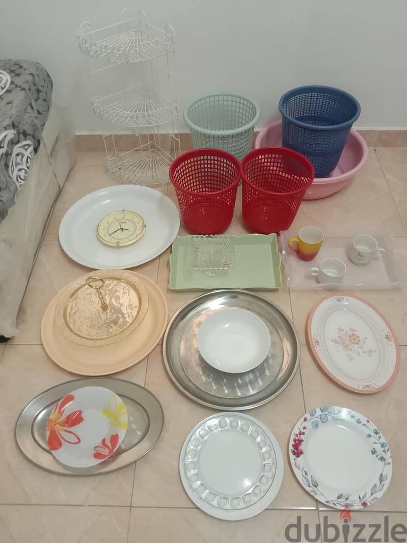 Kitchen Used Items With Wall Clock ⏰ All Good Condition Only 6r 1