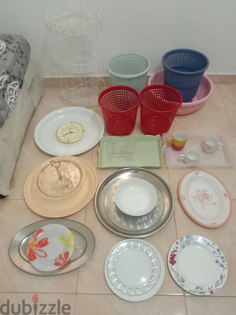 Kitchen Used Items With Wall Clock ⏰ All Good Condition Only 6r 2
