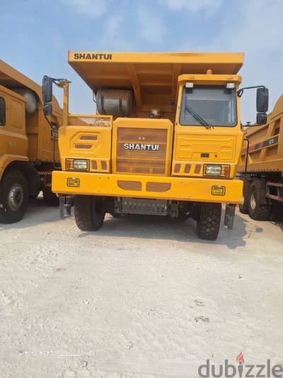 Shantui mining truck