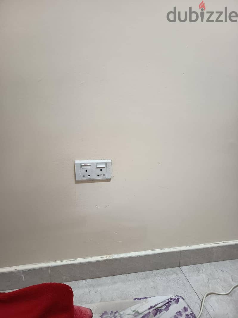 bachelor room available only man 1