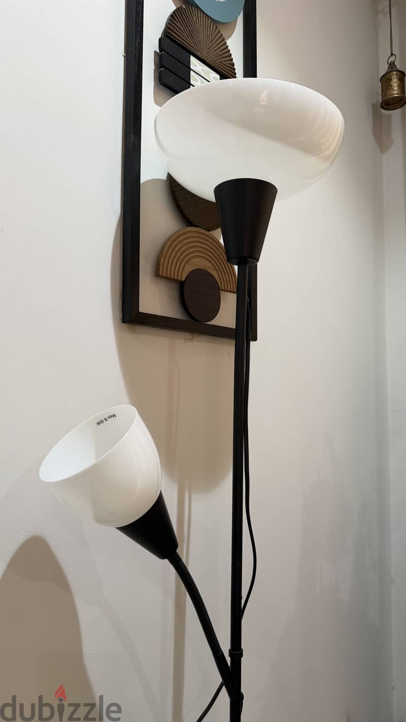 Floor Lamp 1