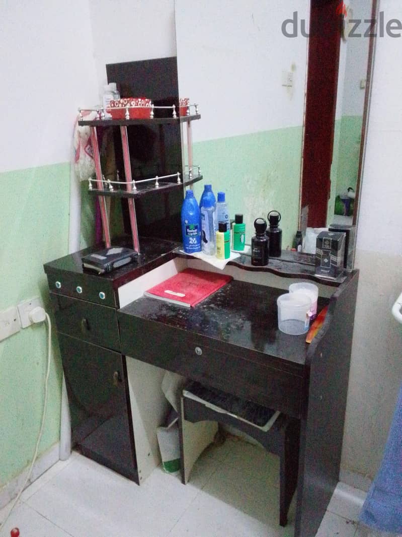 Dressing Table 1