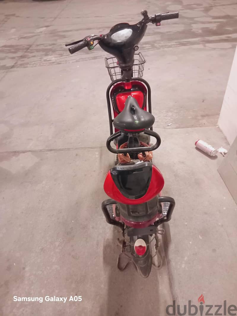 selling electric  scooter 65 riyal 3