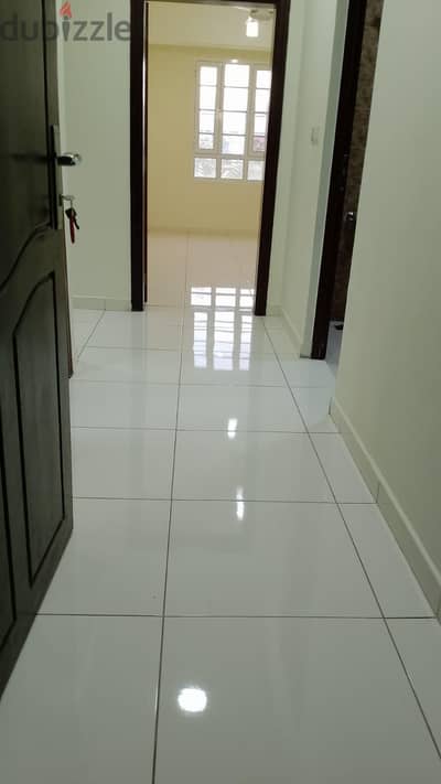شقة للايجار  في الحيّل الجنوبيه flat for rent in Al hail south