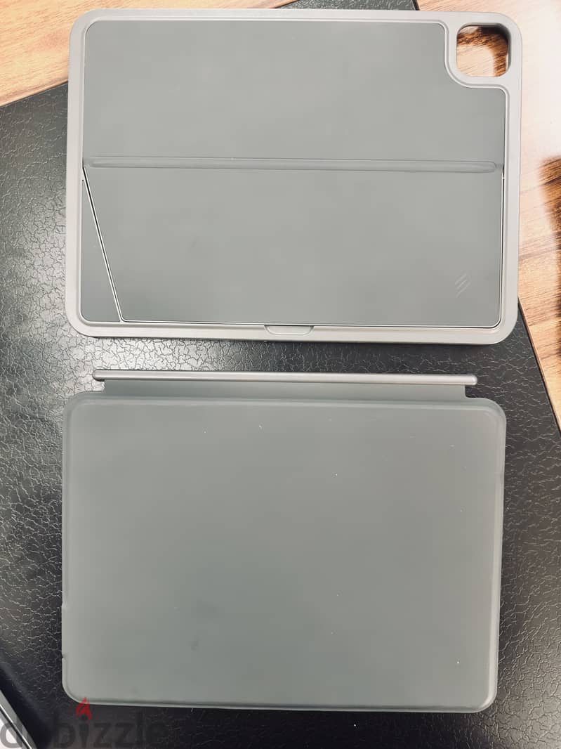 Apple iPad m3 Air case with keyboard magnetic 1