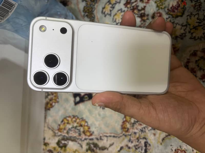 Apple - iPhone 14 Pro Max converter 2