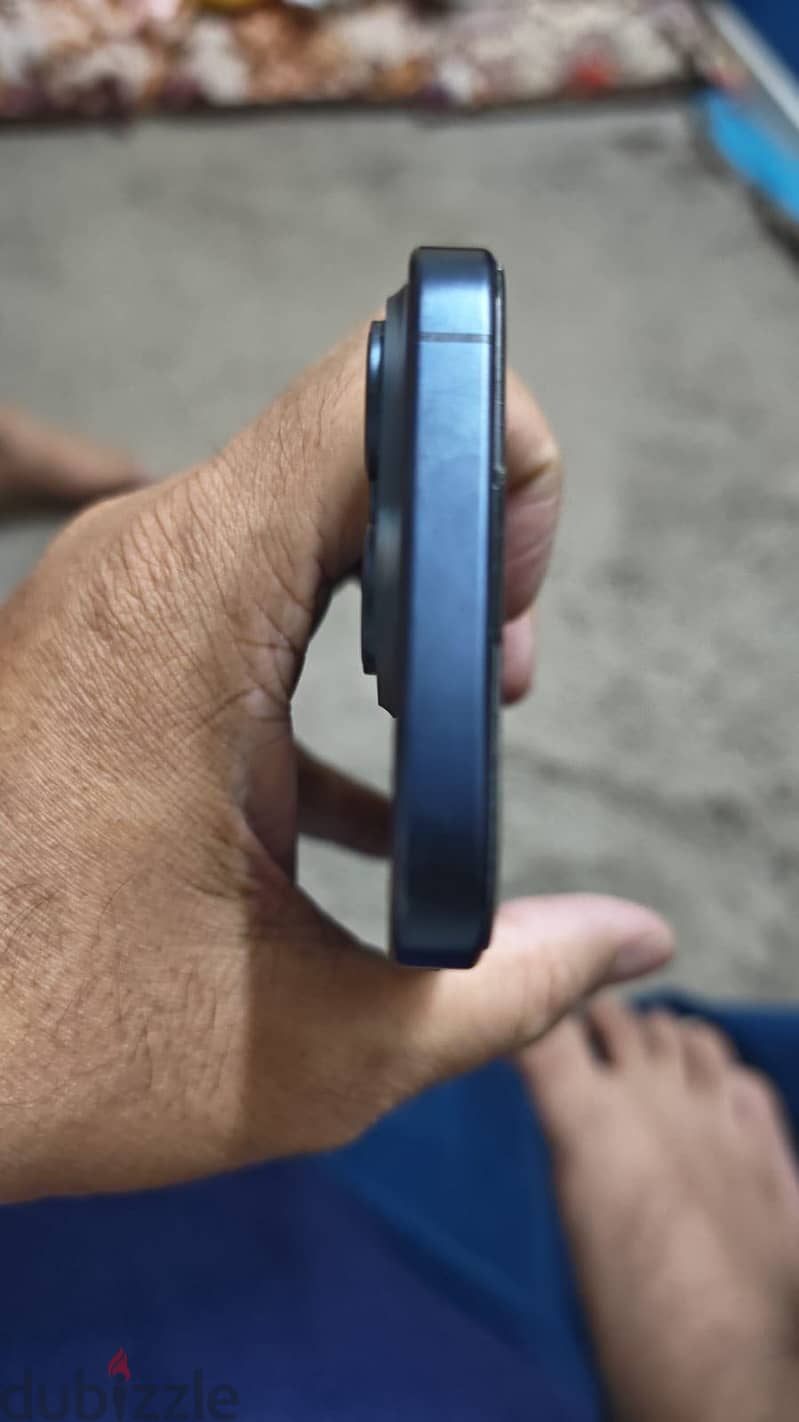 آبل - آيفون 15 برو 512 للبيع او البدل 4