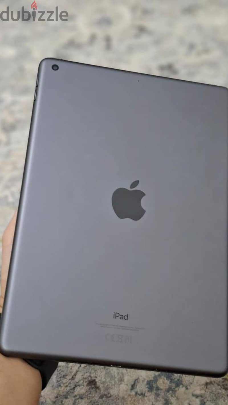 iPad 7th Generation – 32GB | Space Gray 1