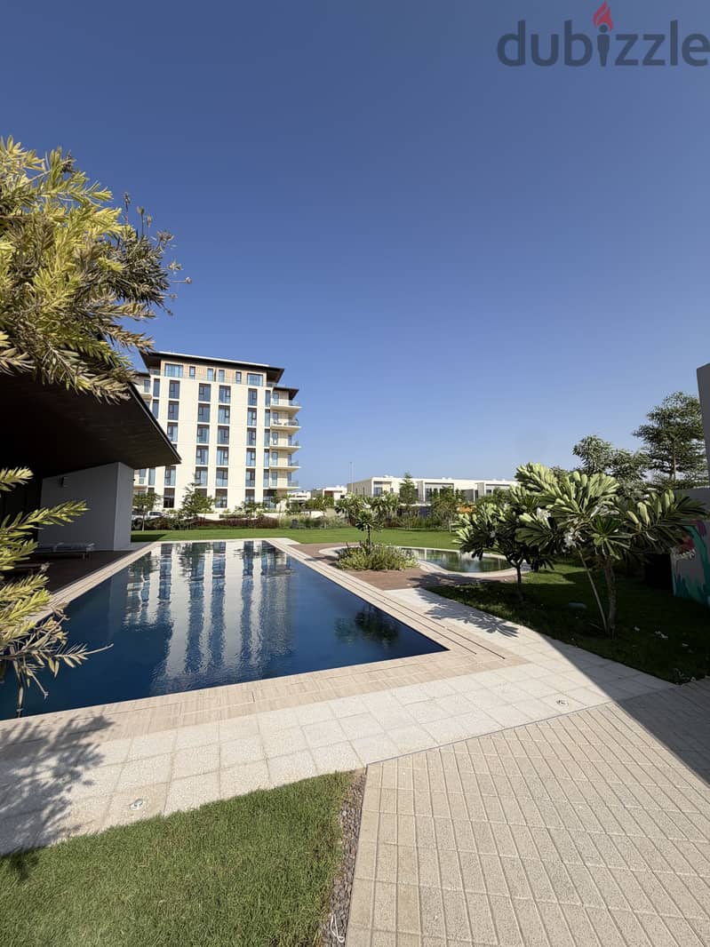 Luxury 2BR 15