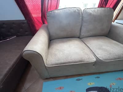 2-Seater Cream Sofa – Excellent Condition