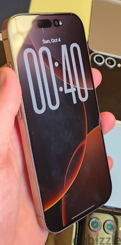 آبل - آيفون 16 برو