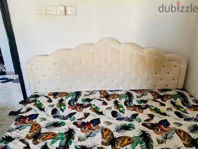 king size bed to seal