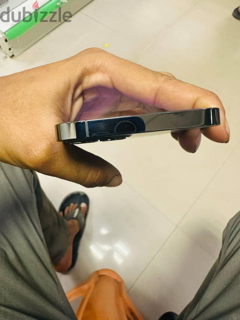 Iphone 12 pro 256gb battery 86% fresh condition 4