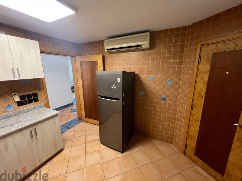 2BHK Fully Furnished Apartment for Rent in Qurum – UMA88 2