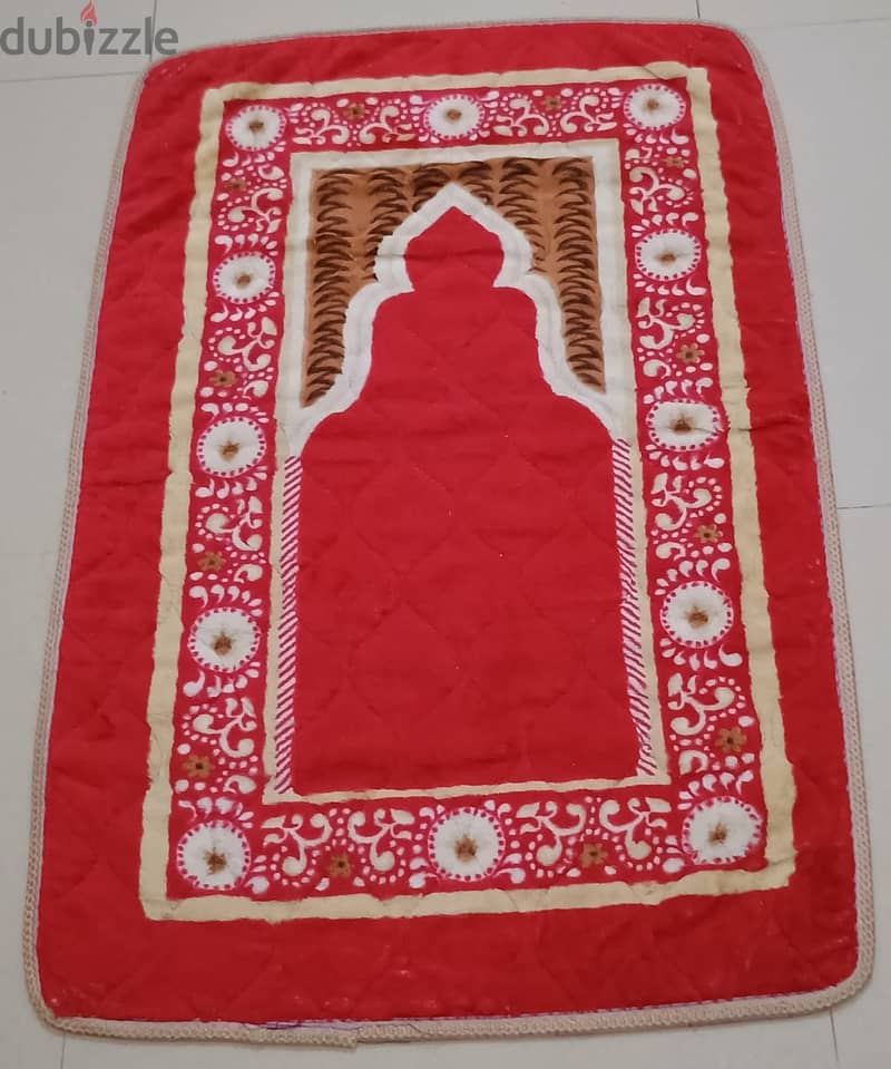 Urgent-CARPET 230x160Cm DJ brand GOOD THICK+SAJJADA for Pray, like New, USED but in "Excellent" c 2