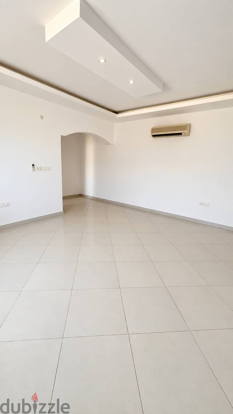 Villa for Rent in Bausher 6