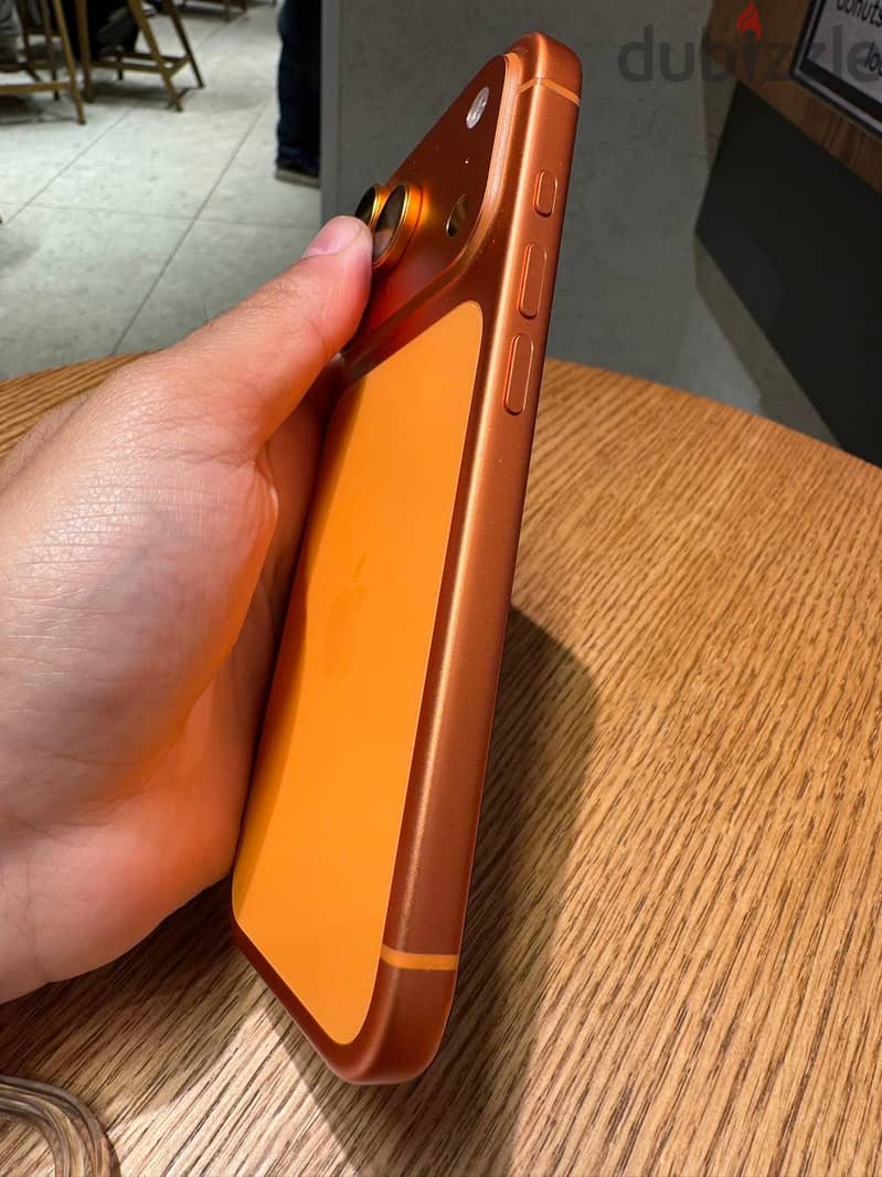 iPhone 17 pro max 512gb( battery 100)  5 months warranty 1
