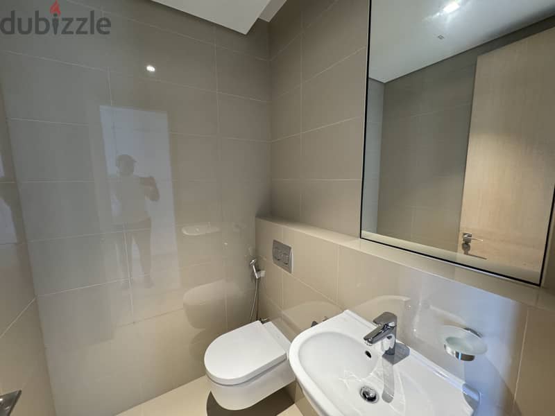 2BHK Marina View Apartment for Rent in Al Mouj Muscat | شقة  غرف باطلالة بحرية للإيجار في الموج مسقط 12
