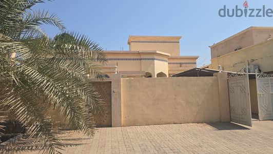 بيت للايجار في صحار الطريف