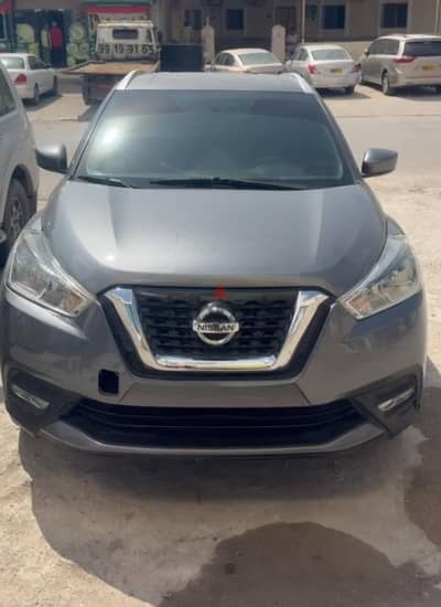 2019 Nissan Kicks SV 1.6cc OMANI CAR URGENT SALE