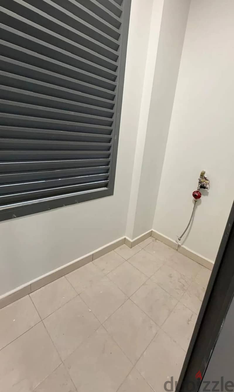 For Rent | New Apartments in South Al Mawaleh Near the Tax Authority 4