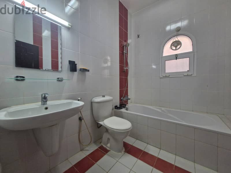 Spacious 2-bedroom apartment 7
