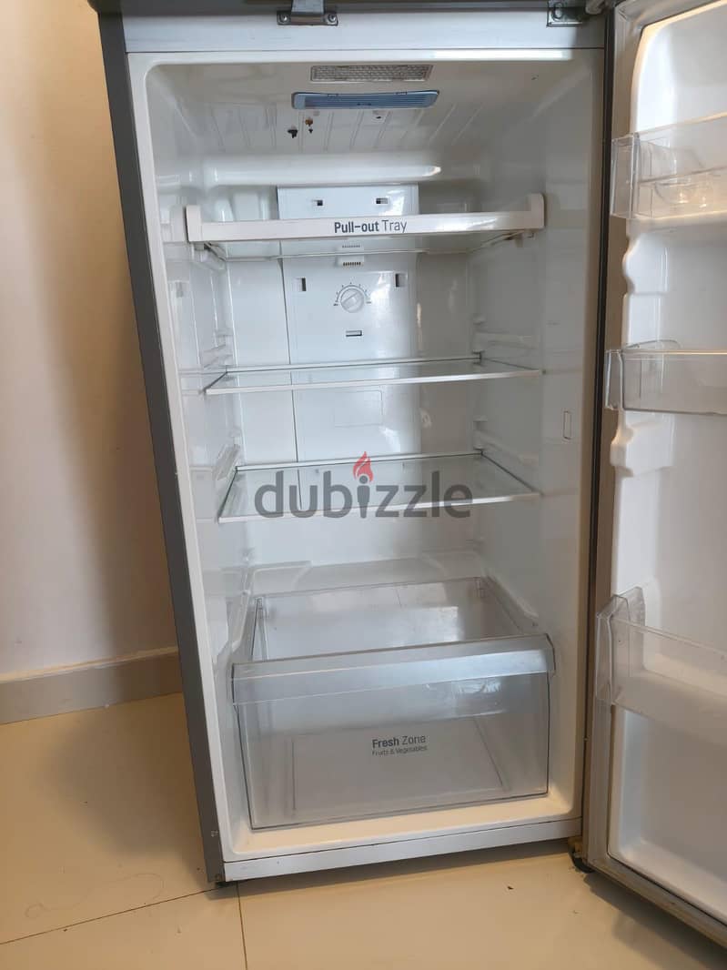 used LG refrigerator 5