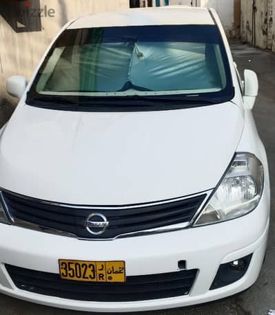 Nissan Tiida 2011