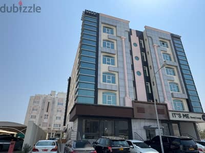 شقه للايجار في العذيبة  18 نوفمبر /Flat 2BHK For Rent In Al-Azaiba
