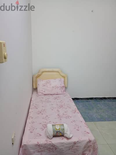 room for rent in azaiba