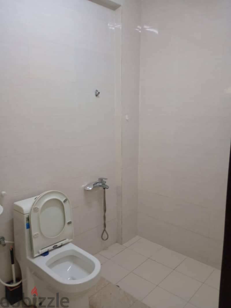 room for rent in azaiba 2