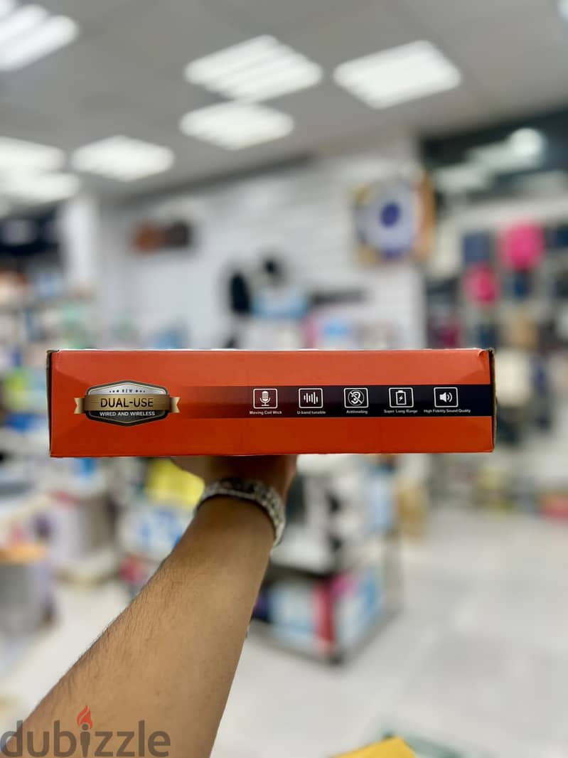 Brand New Dual Microphone Set in Oman | Wired wireless 1