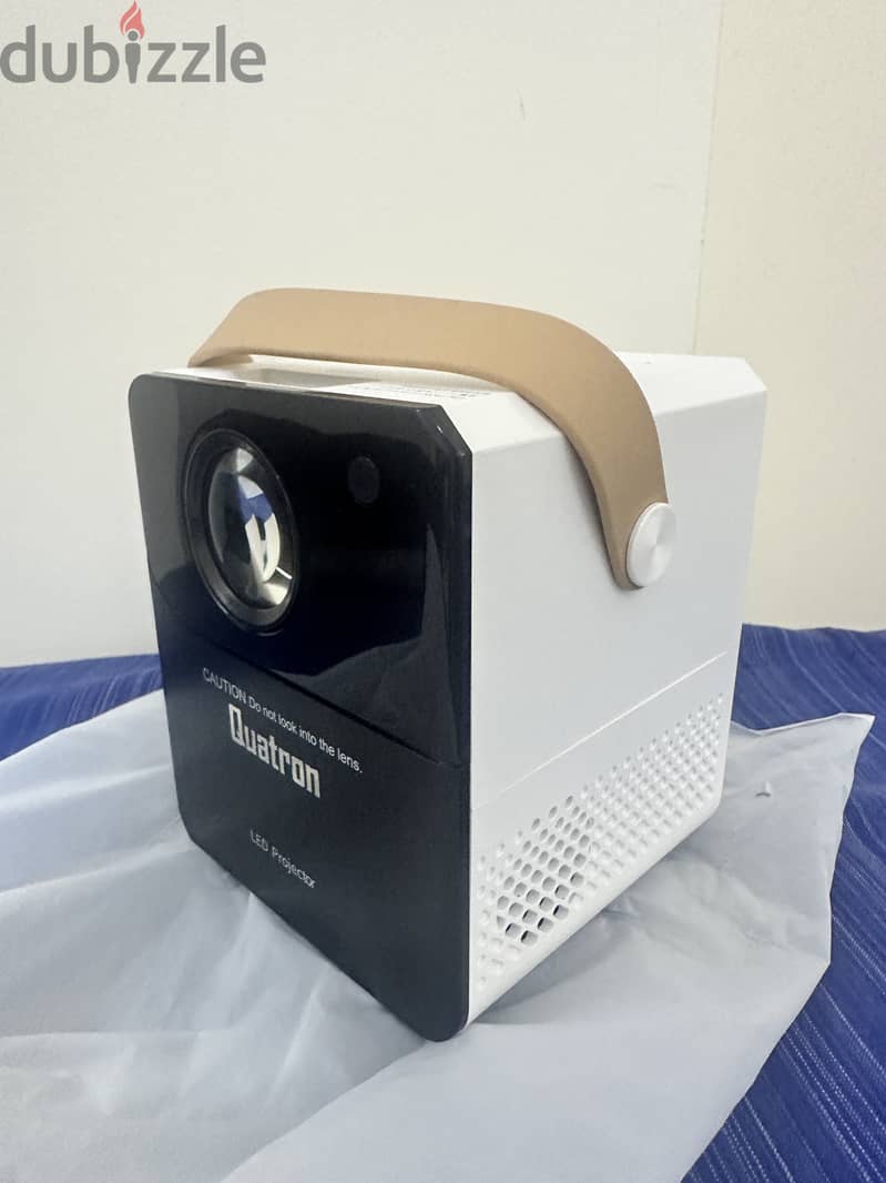 Projector for sale 1
