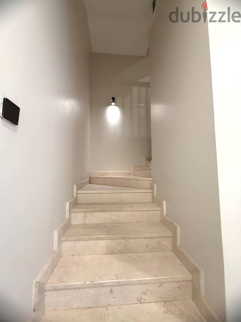Luxury Villa for Rent – Tilal Al Qurm 7