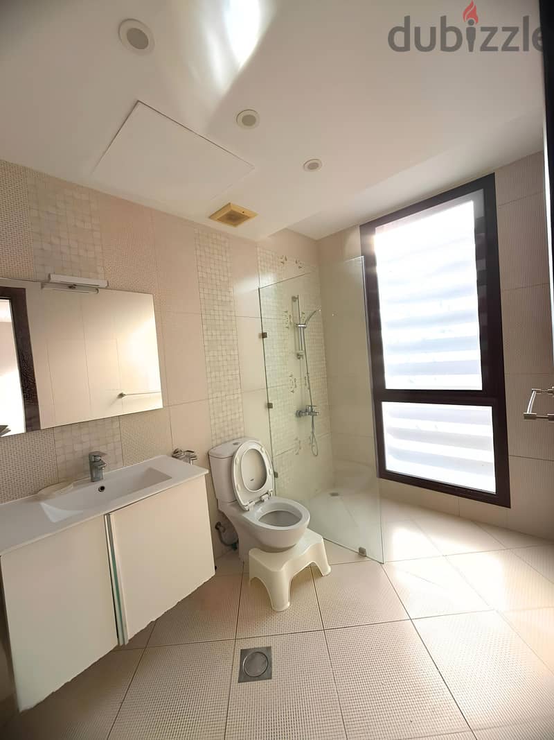 Luxury Villa for Rent – Tilal Al Qurm 13