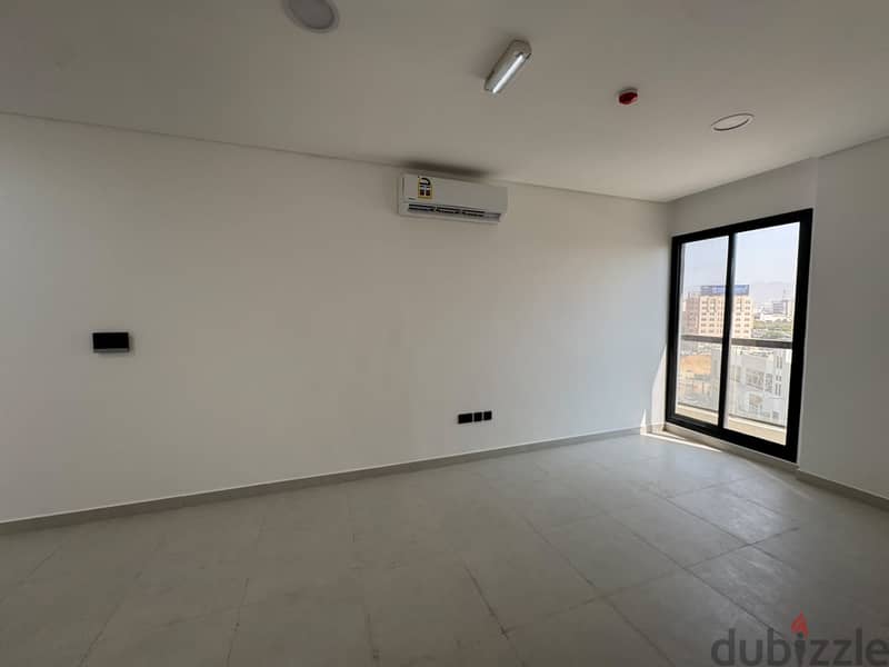 2BHK Duplex in Al Azaiba - Pool, Gym, Parking & BBQ Area 10