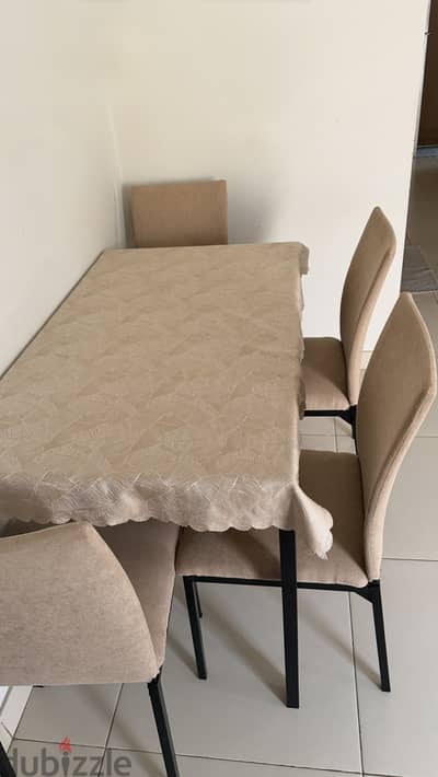 Dining Table Set