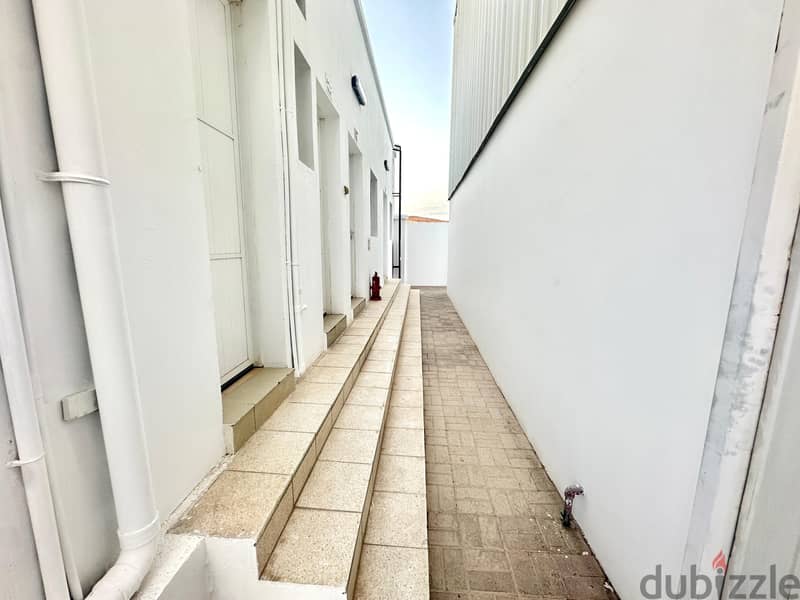 LARGE WAREHOUSE  INDUSTRIAL WORKSHOP FOR RENT  MISFAH 16