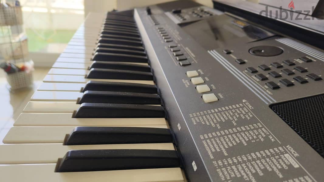 Yamaha keyboard 7