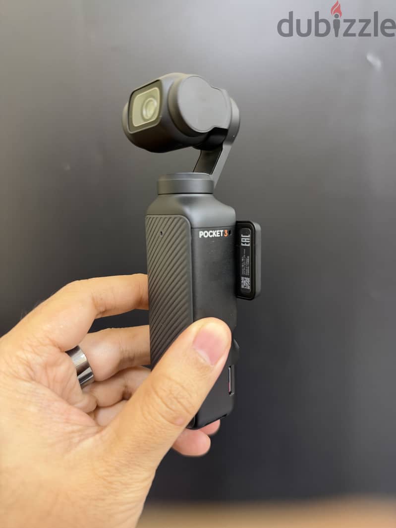 DJI Osmo Pocket 3 Creator Combo 2