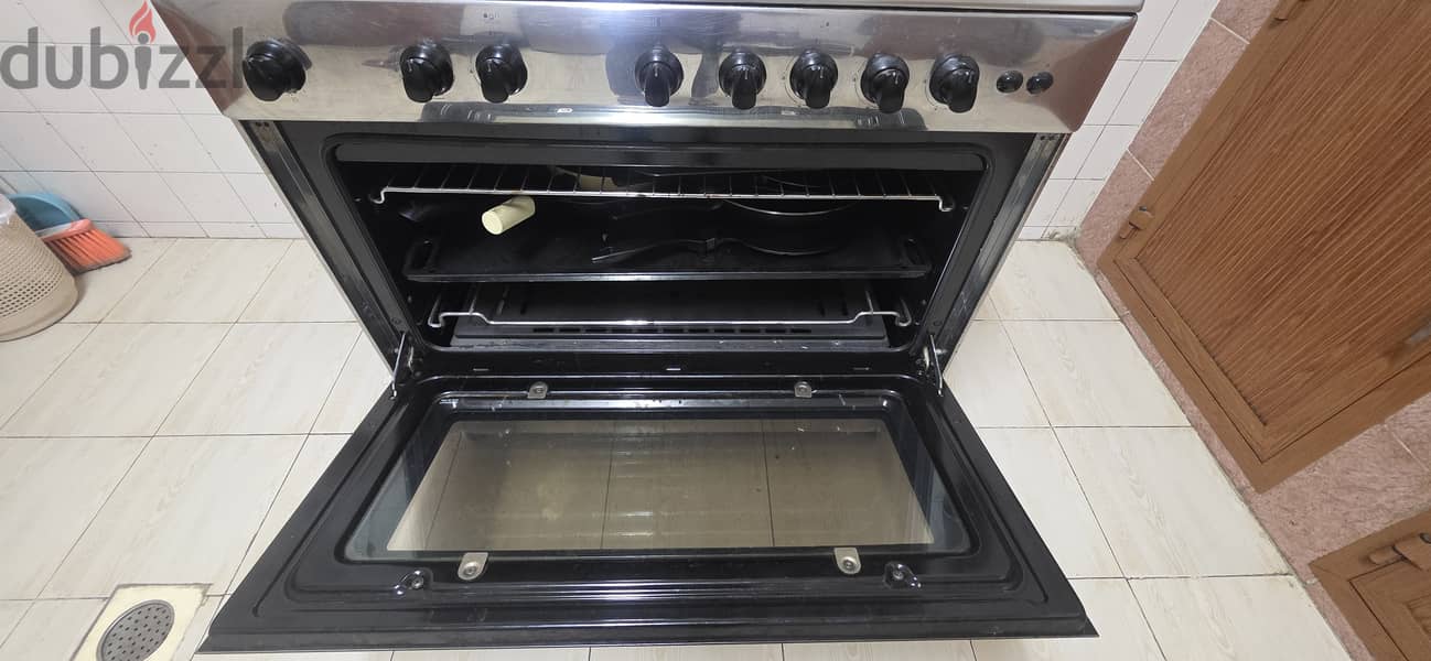 Ariston 5 Burner Cooking Range 1