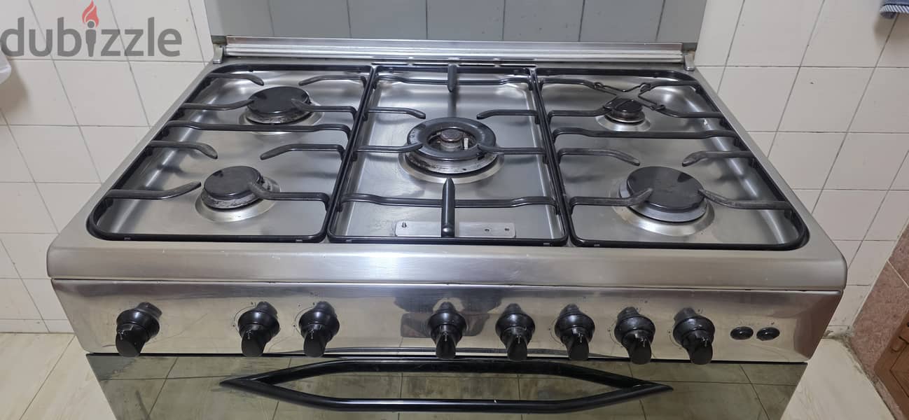 Ariston 5 Burner Cooking Range 2